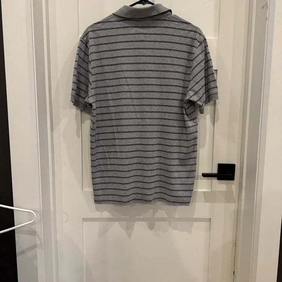 Vintage Tommy Hilfiger Gray and Navy Striped Polo Shirt - Picture 5 of 9